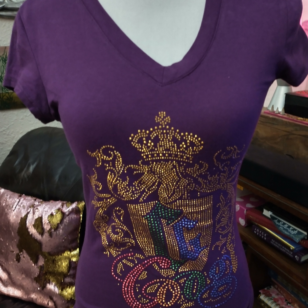 COOGOI tee with embellishments. Size small